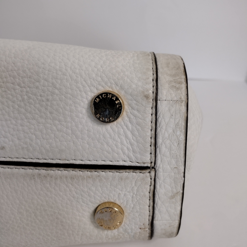 Michael Kors Newbury Leather Shoulder Bag Gold Chain Handles Off White - Picture 8 of 10